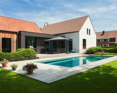 Stainless steel pool is on the rise in Belgium and the Netherlands