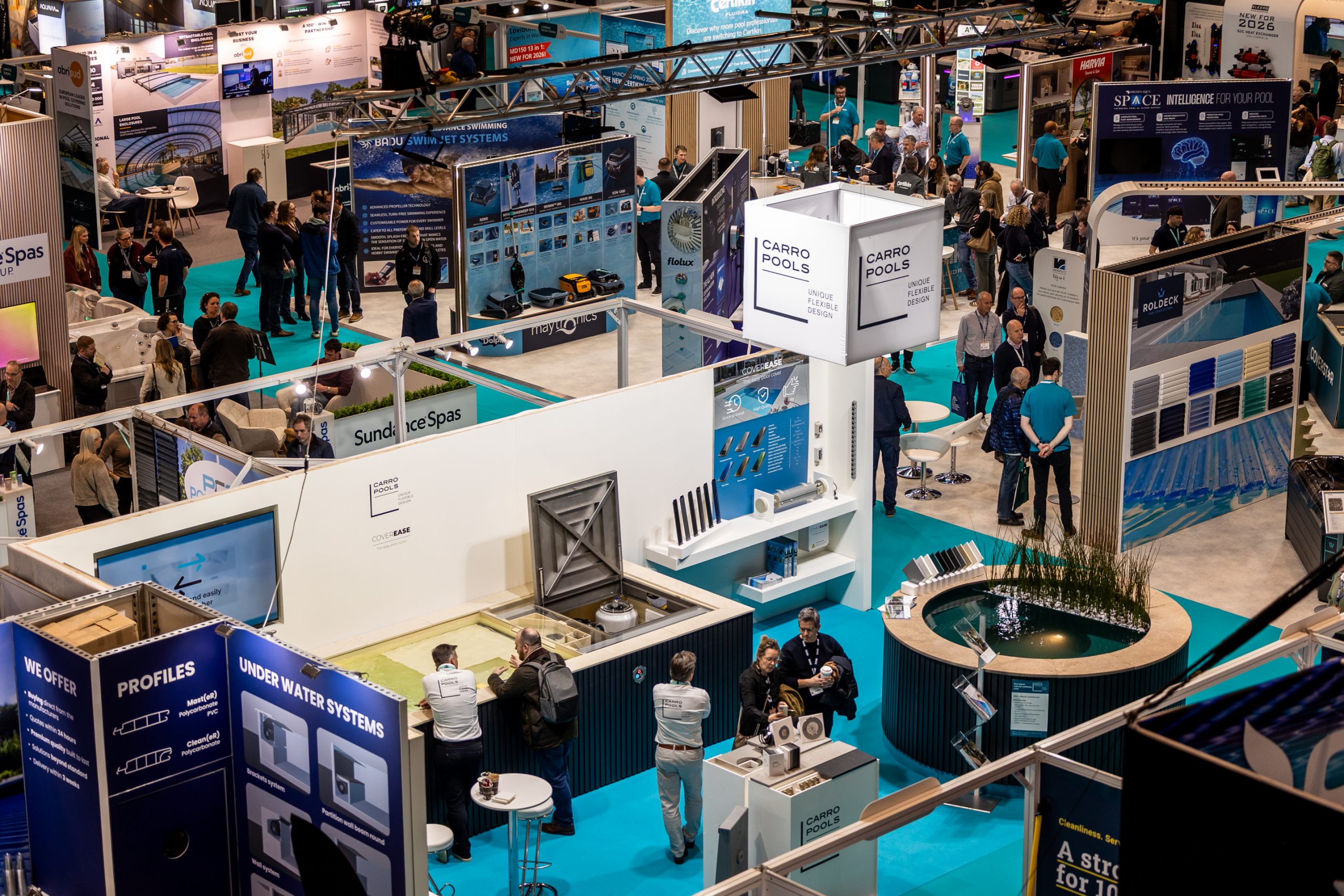 Belebte Ausstellungsfläche anlässlich des 30. Jubiläums von SPATEX 2026 in Coventry.