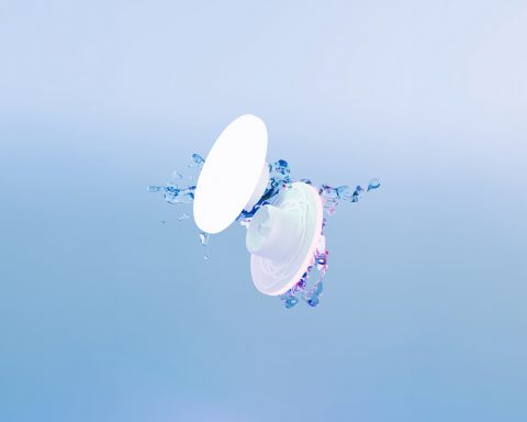 Relightable LED pool light with a minimalist 7 mm profile and waterproof components.