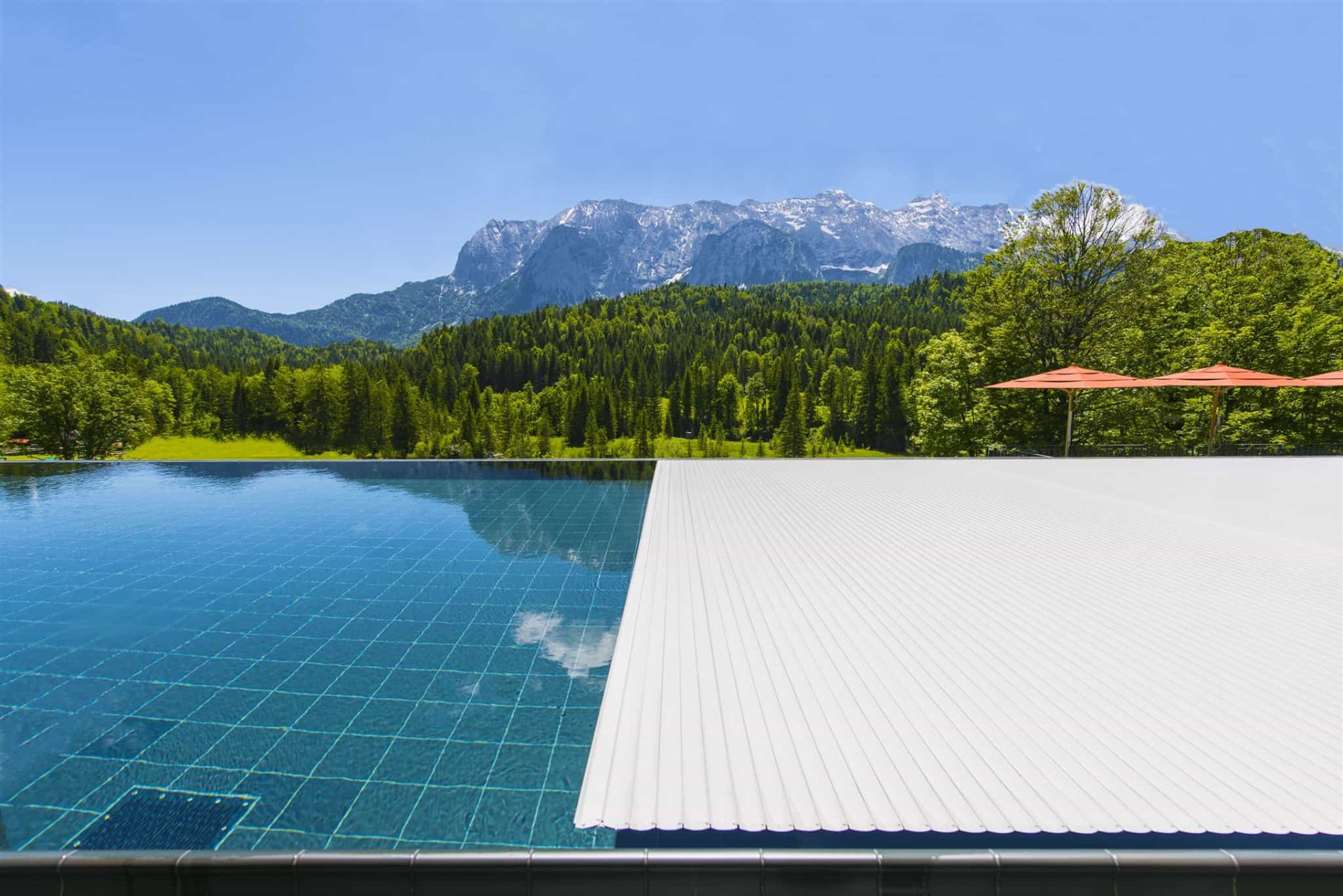 Pool at Schloss Elmau with ROLLO SOLAR cover